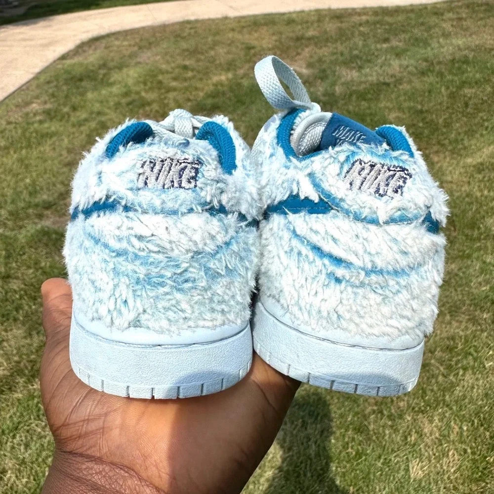 Nike Dunk Low Little Boys Sneakers Size 13 Celestine Blue Abominable Snowman